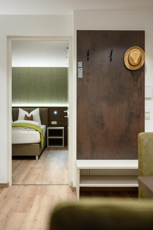 Sambock Quarter Pustrabase Apartment Brunico Exterior foto
